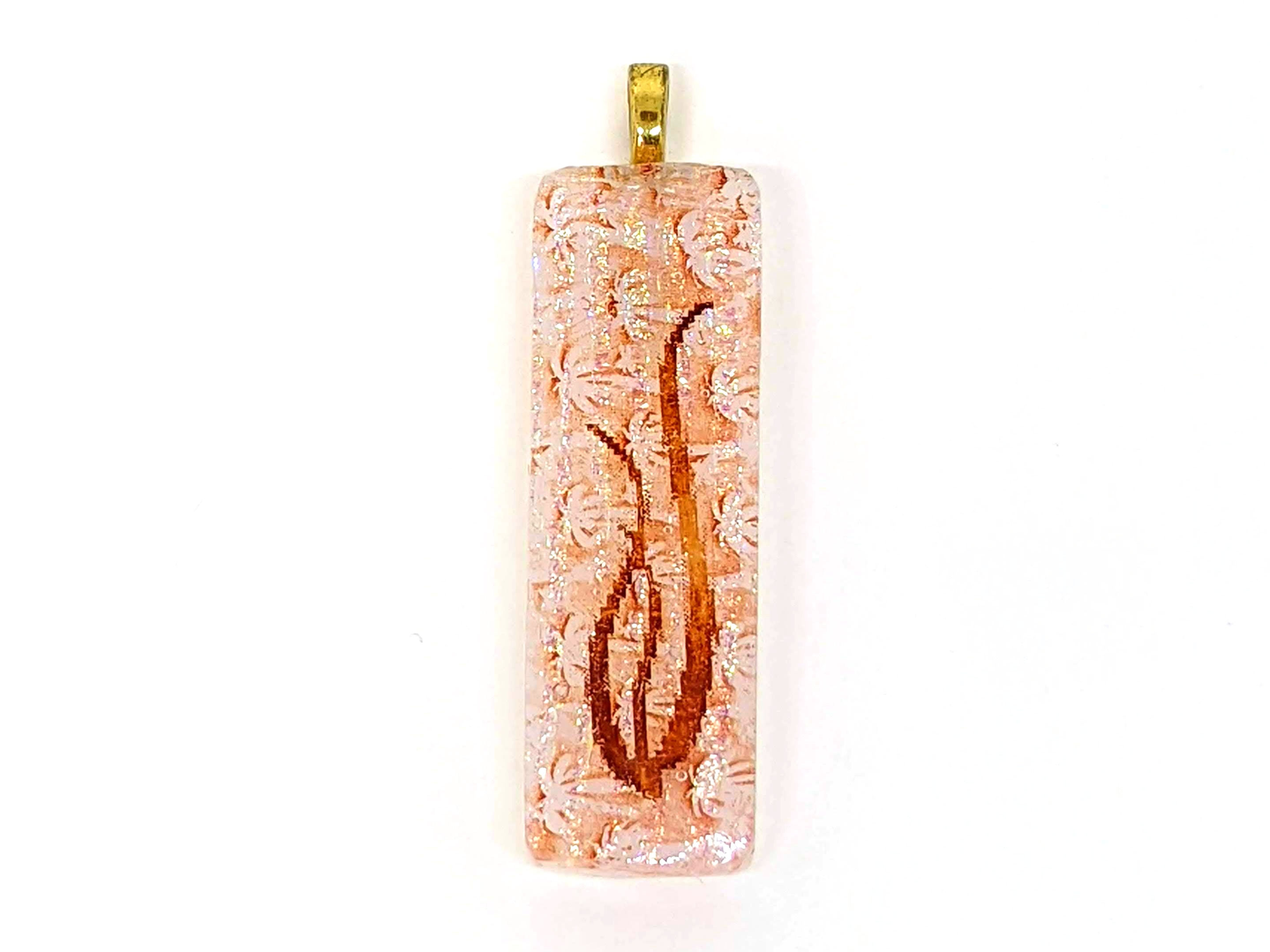 pink seaweed pendant
