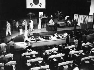 박한용의 개헌 현대사 | ④ 제2공화국과 두 번의 개헌, 내각제의 등장 그리고 지연된 정의와 소급입법