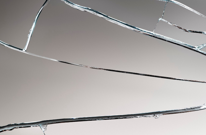 Sır Çatlağı Neden Oluşur