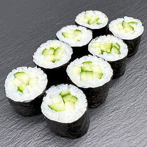 Maki with cucumber