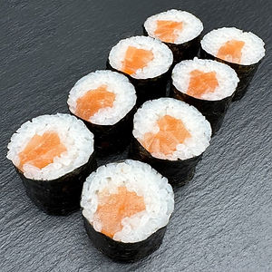 Maki with salmon