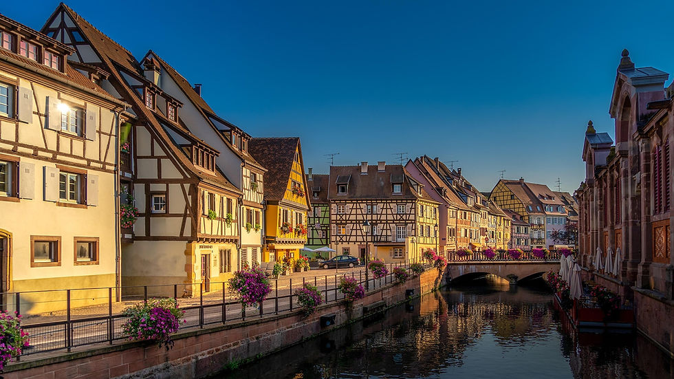 pierre9x6-colmar-4453802_1920.jpg