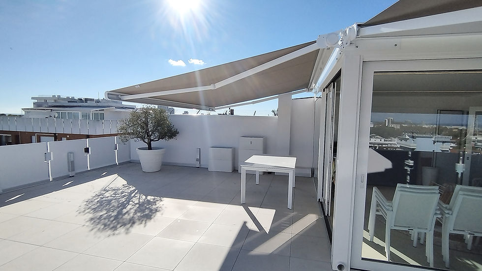 Pergola con tenda da sole