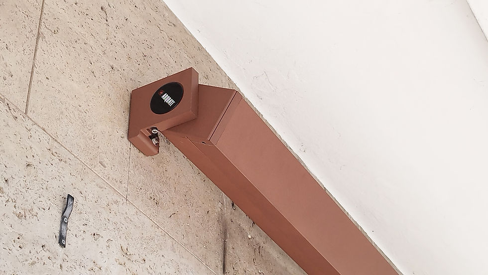 Tenda a braccia cassonata