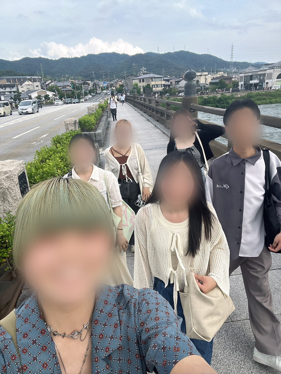 宇治橋を、渡る。