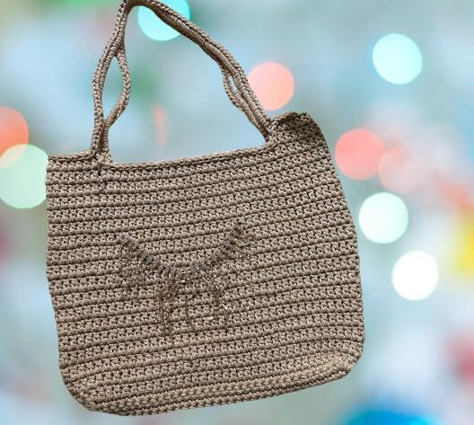 شنطة كروشيه يدوية بلون بيج طبيعي تناسب إطلالتك اليومية والأنيقة