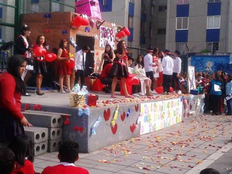 12071735_10203544762179057_997502263_n