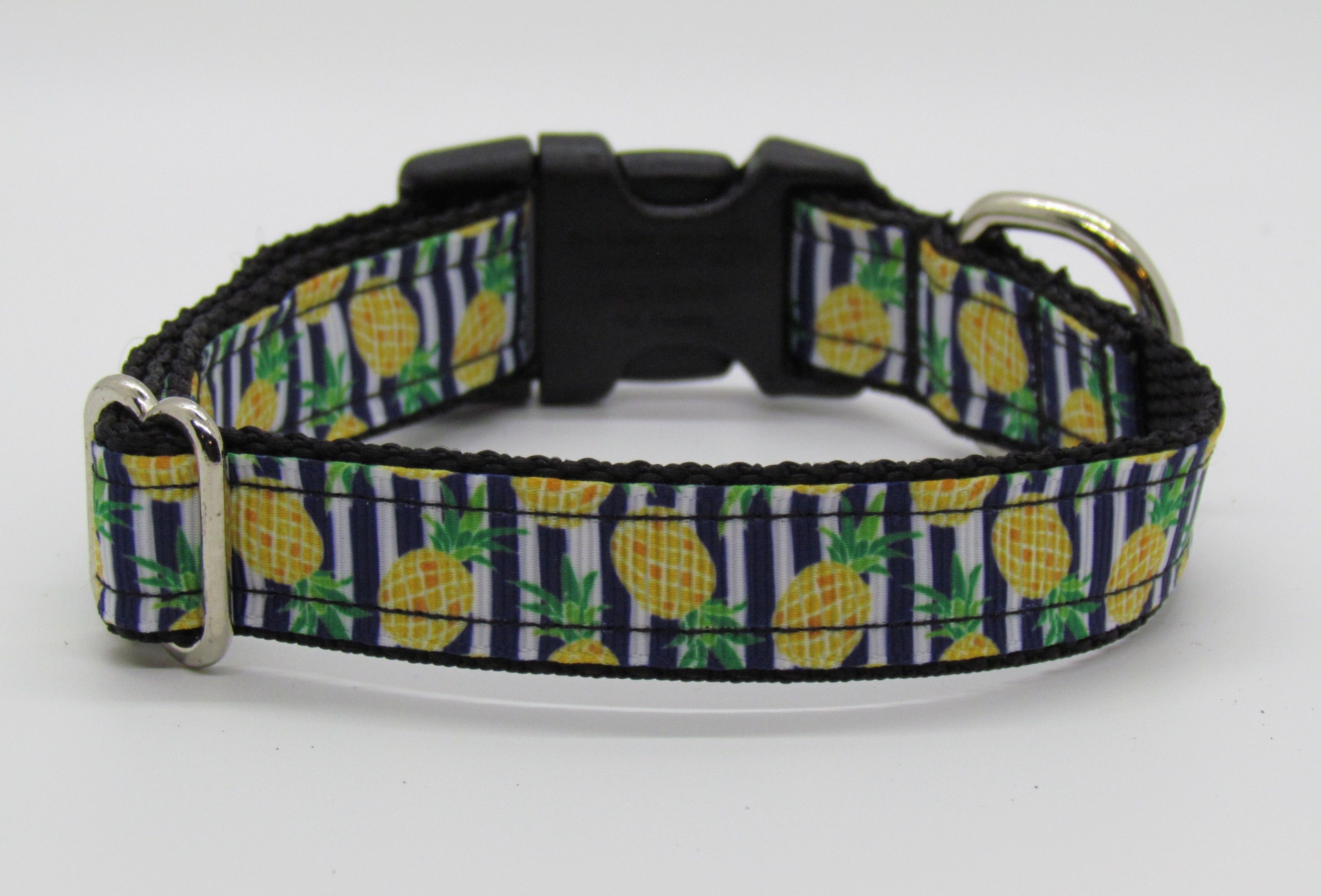 Small Pineapples Dog Collar