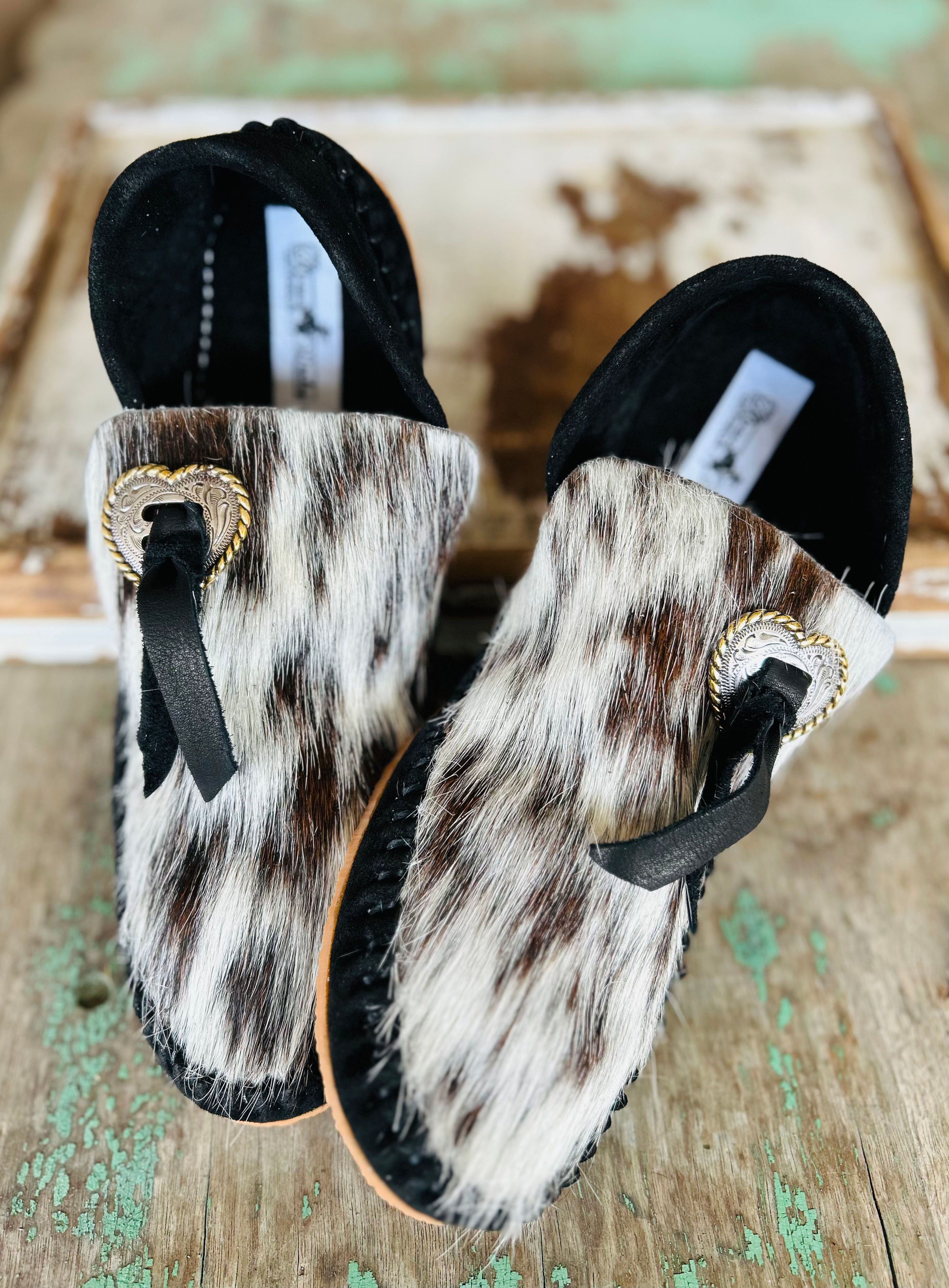 Cowhide Hearts (Size  6)