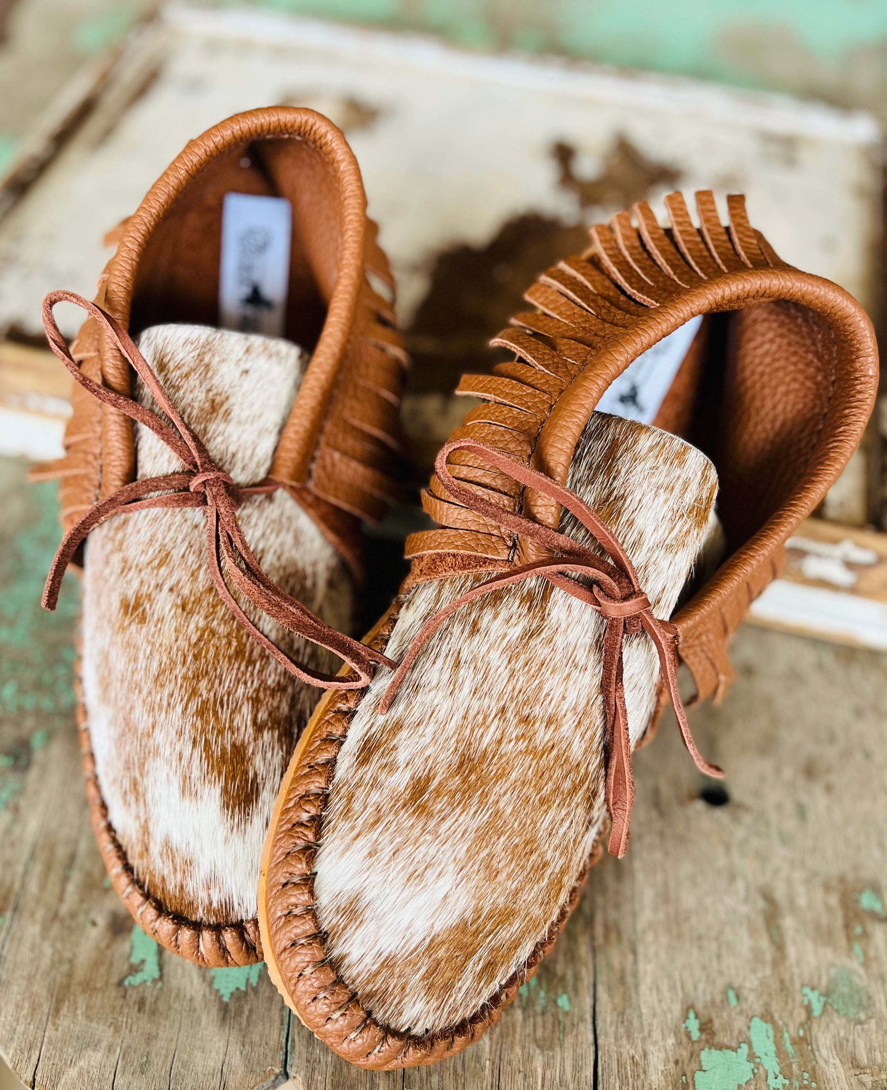 Cowhide Shorties (Size 7) 