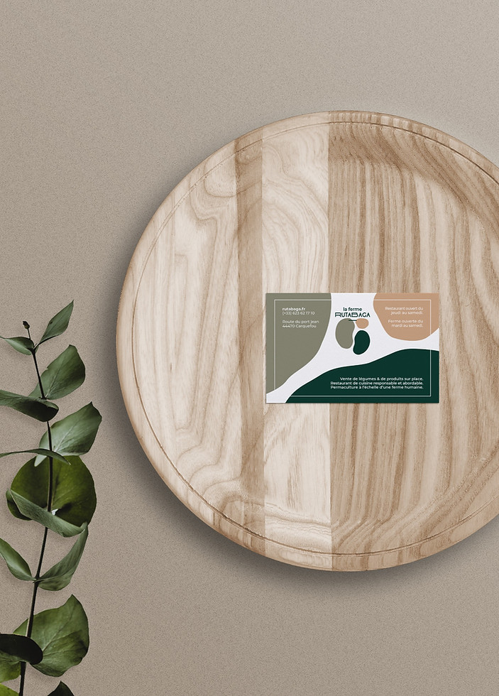 business card mockup on wooden tray_edited.jpg