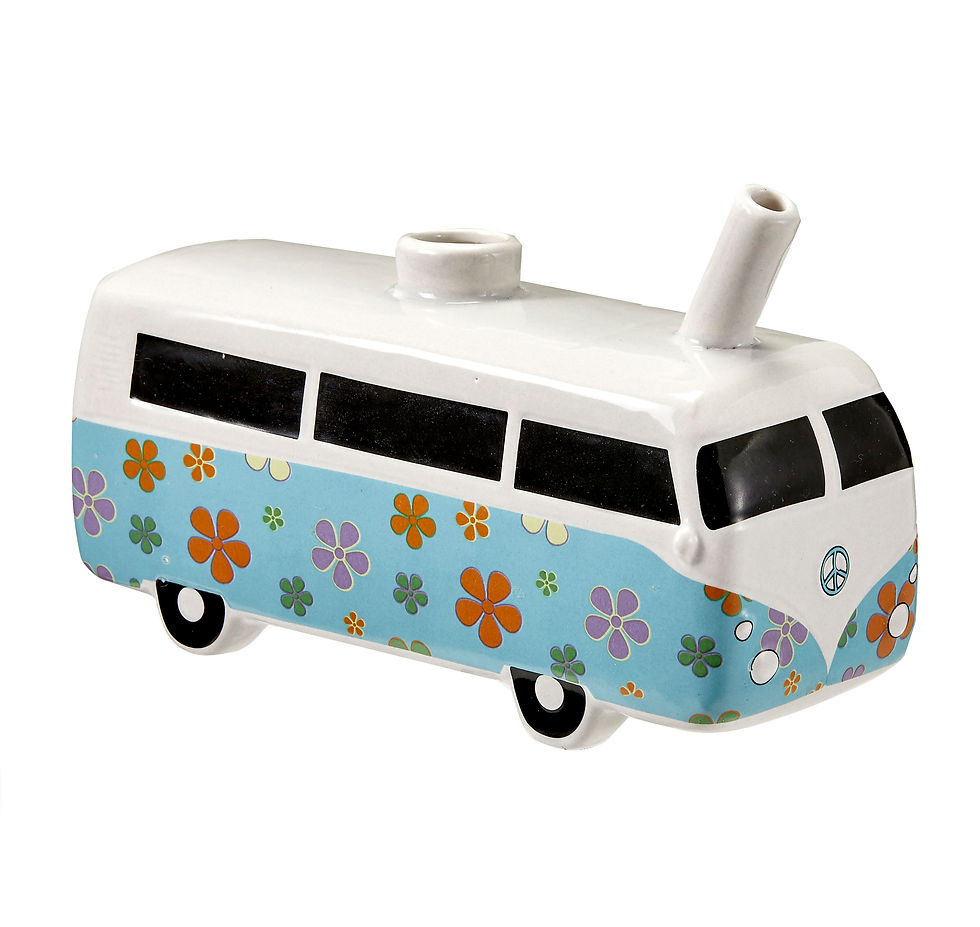 Retro Vintage Bus - Pipe