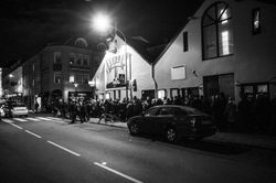 Crowd by Gaukurinn