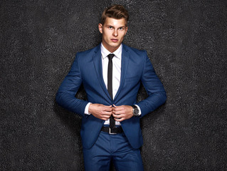 Meet One of the Guys from Theirs to Pleasure