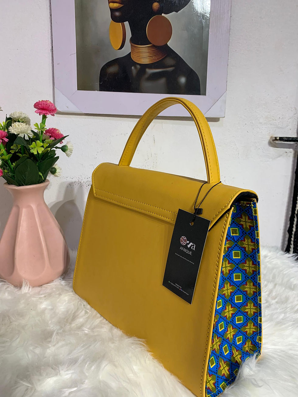 Thumbnail: The DUNNI Medium Bag- Sun kissed Yellow