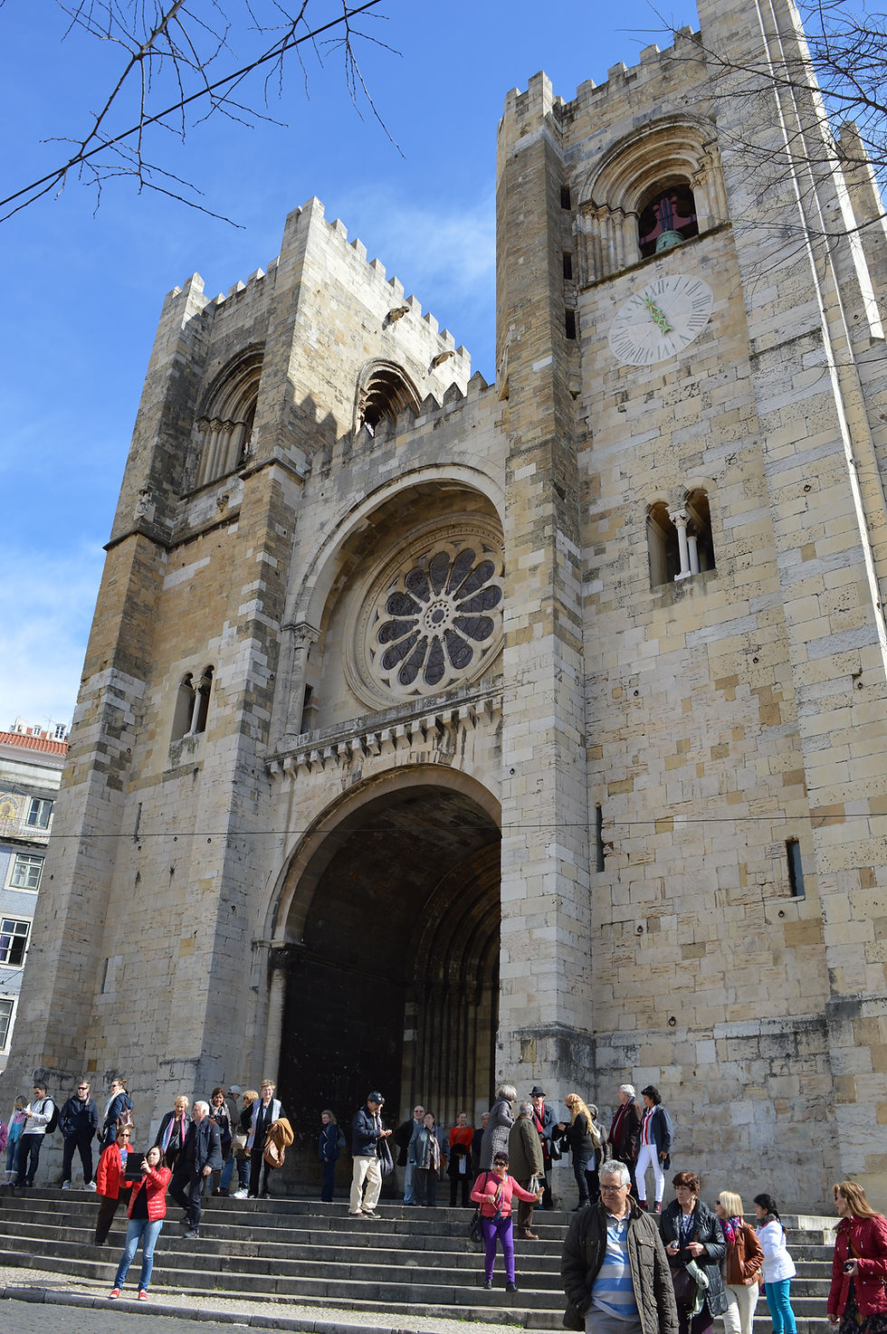 Auch in der Sé von Lissabon gibt es Ostermessen