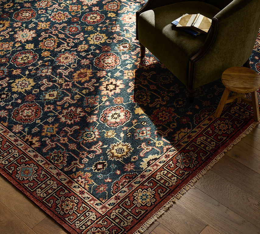 H26sp61-colonial-williamsburg-frances-hand-knotted-rug-Multi8x10_V2_133X.jpg