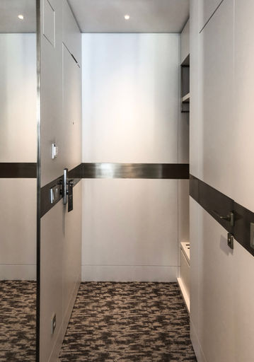 Hotel Amira banyo ve cam bölme tasarımı, lüks butik otel iç mekan detayı - DPI Group