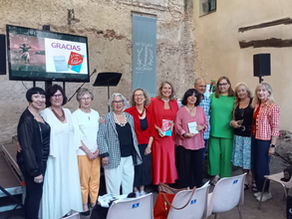 PoesÃa y naturaleza en el aniversario de Antonio Machado a través de la tertulia poética femenina "Versos con Faldas"