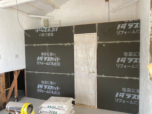 Laundry @ Rusty Nest | コインランドリー | 廃小屋