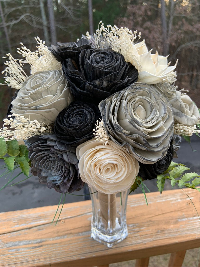 Thumbnail: Luna Bouquet