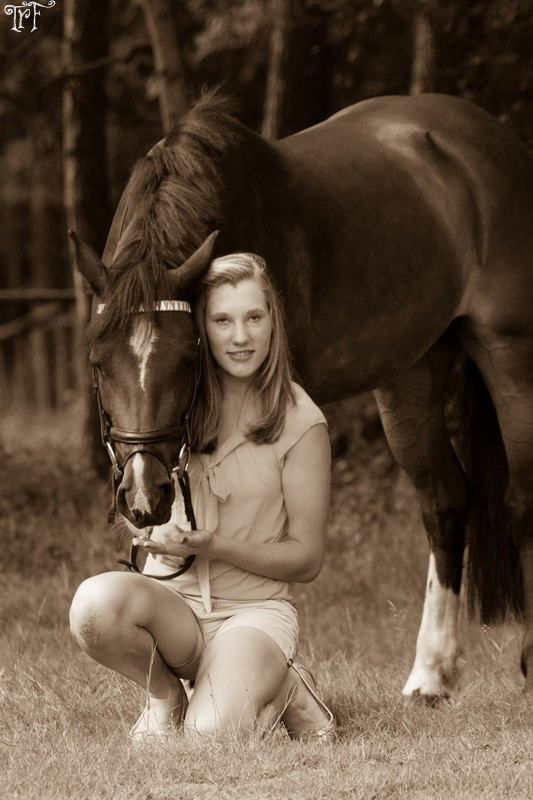 998074_656742281003010_770982165_n