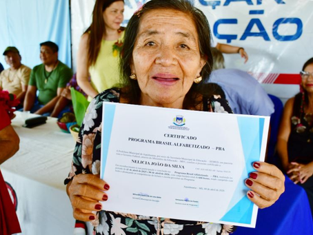 Aquidauana: 800 alunos recebem certificados do Carreta Digital e Brasil Alfabetizado