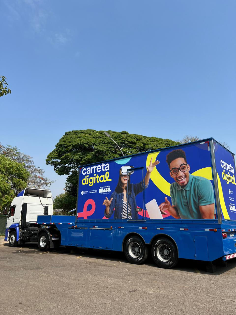 Carreta Digital e Caminhão da Tecnologia são finalistas do Prêmio Nacional BRB Impacto Social