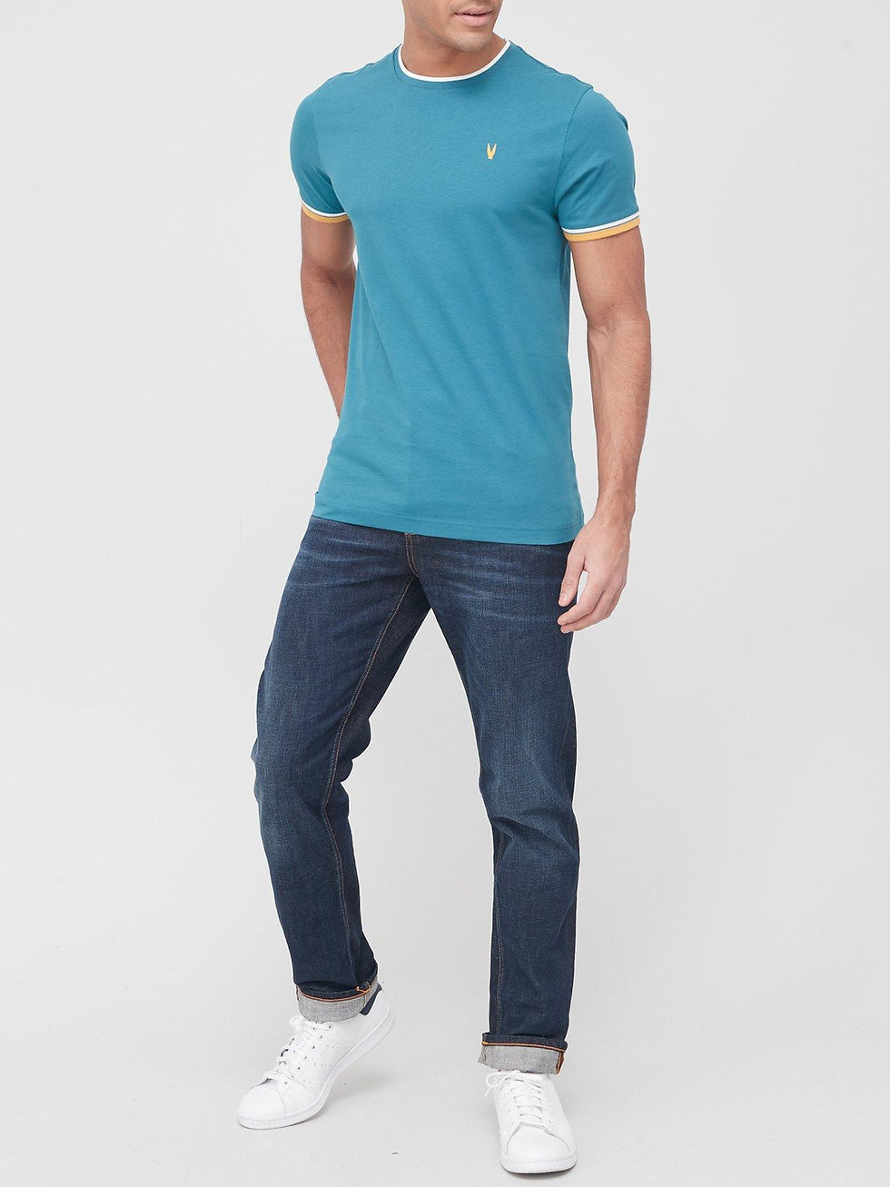 Thumbnail: Muscle-Fit T-shirt