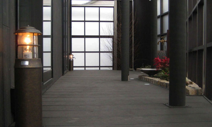 LIXIL「樹ら楽デッキ」