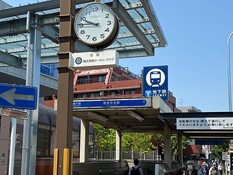 港南中央駅1番出口後方のマンション