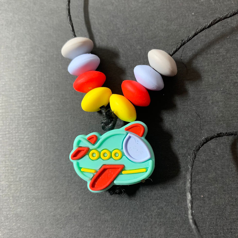 Green plane silicone necklace