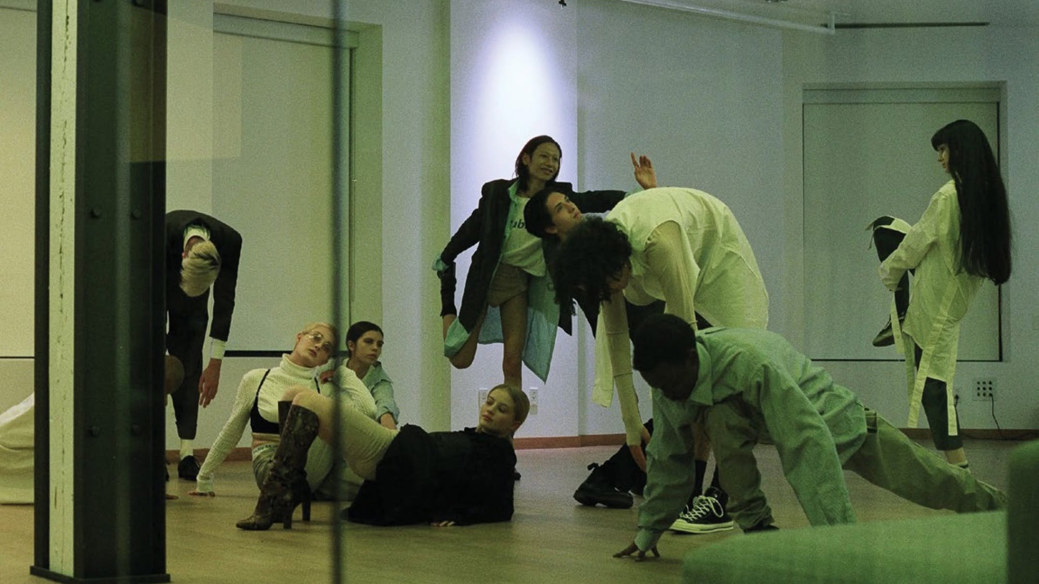 Please Remain Enthusiastic — photo story by YUKI, spread 5.