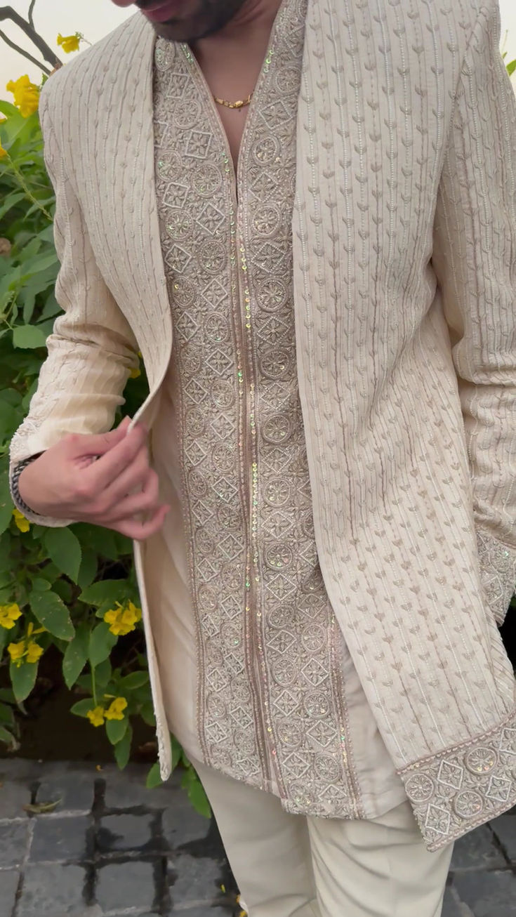 Full length raw silk shrug set with same tone straight-cut tailored trousers – bespoke menswear by Clodor