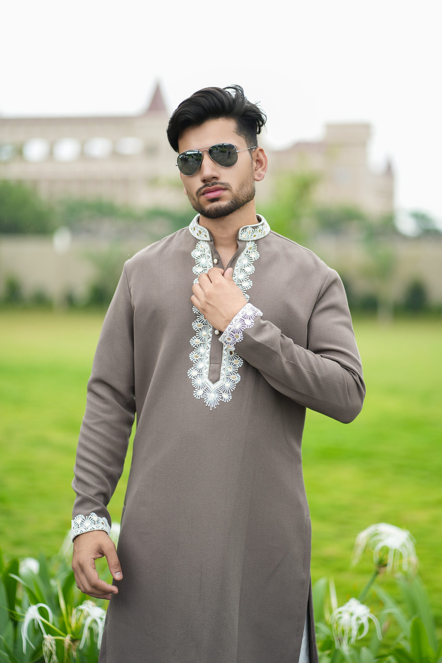 Subtle embroidered sleeve border on Brown Handworked Tencel Kurta Ensemble – Clodor