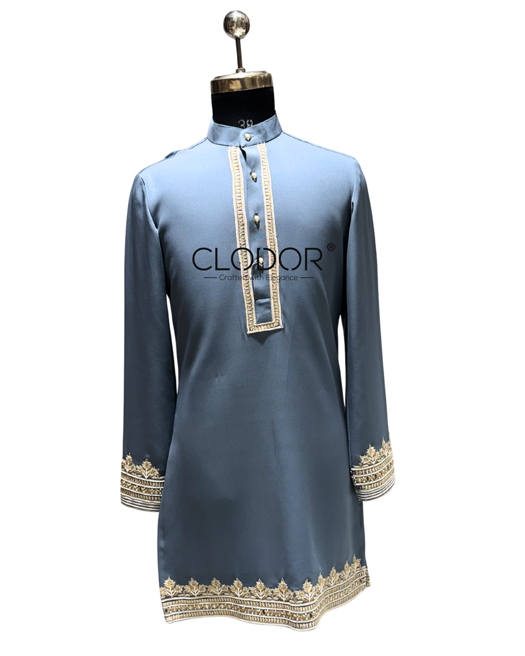 Tonal hand embroidery detail on neckline and sleeves of blue tencel kurta – Clodor