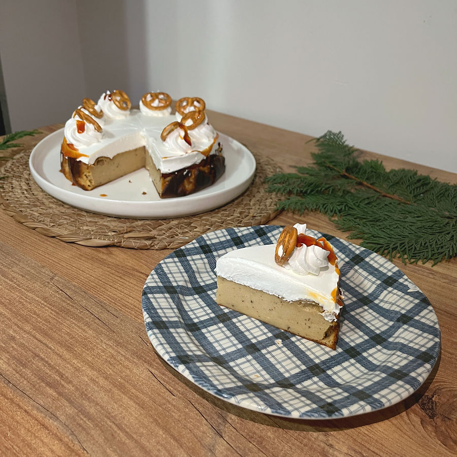slice milk tea basque cheesecake