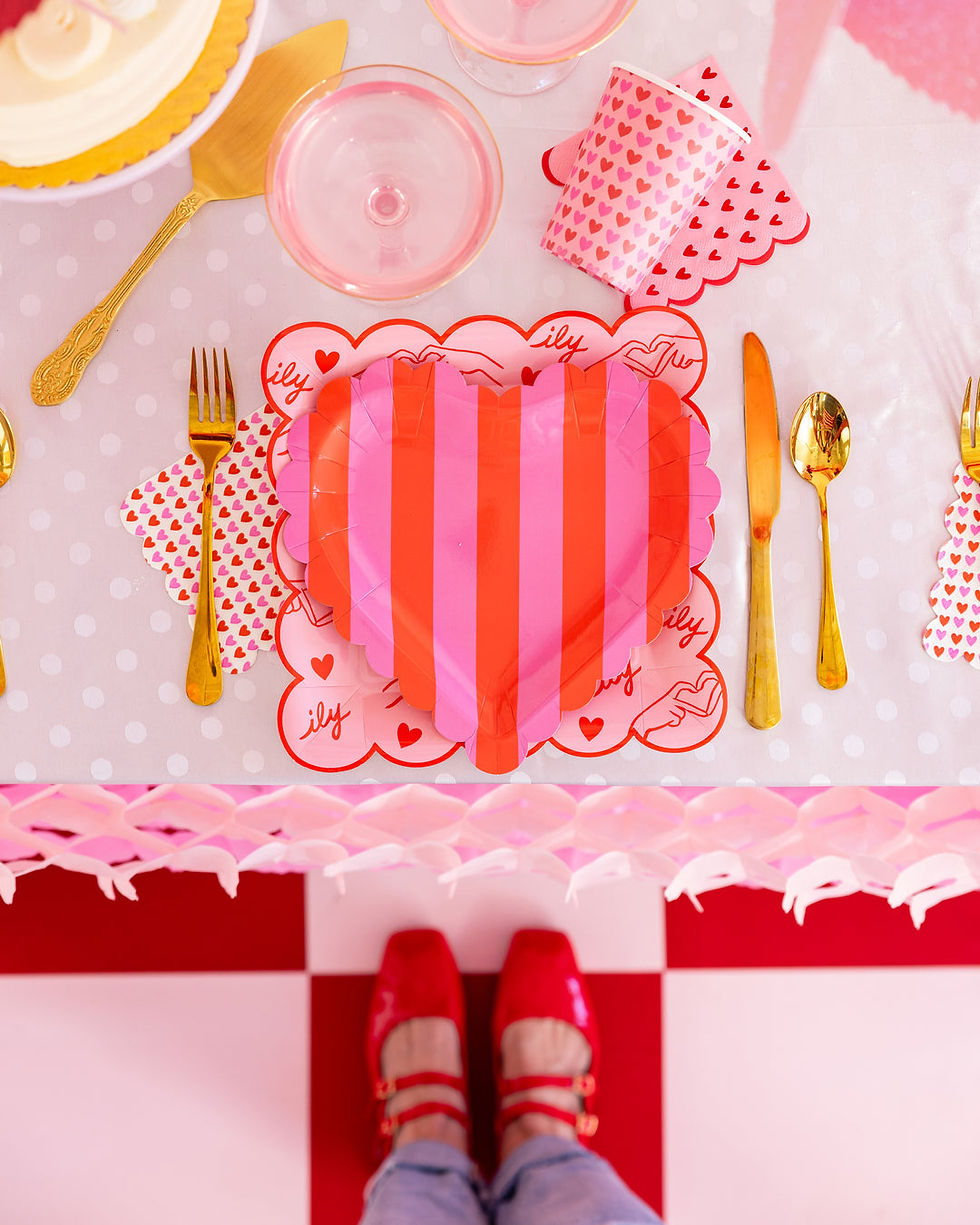 Thumbnail: Heart You ily Patterned Plate
