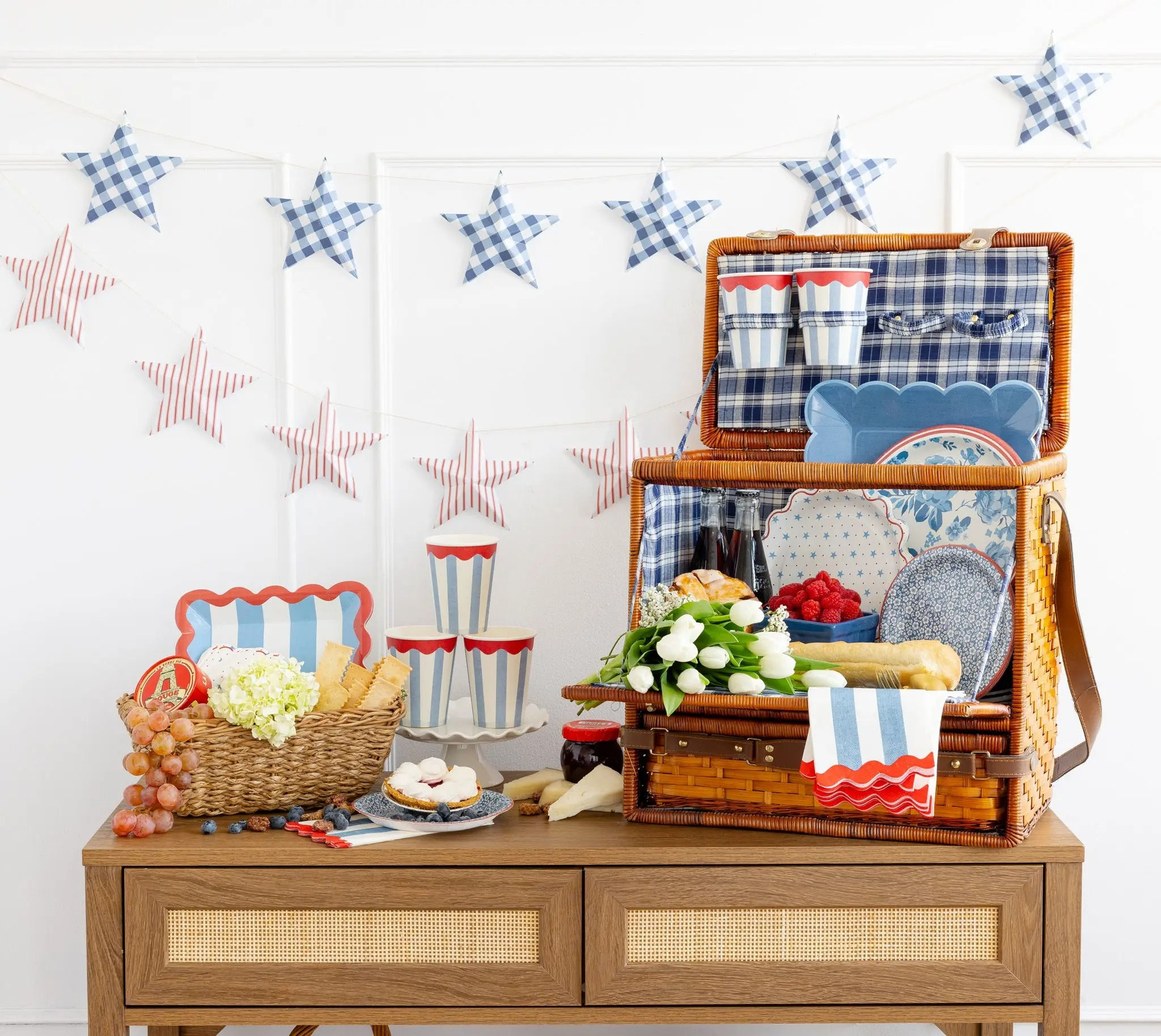 Red Stripes Hanging Stars Banner