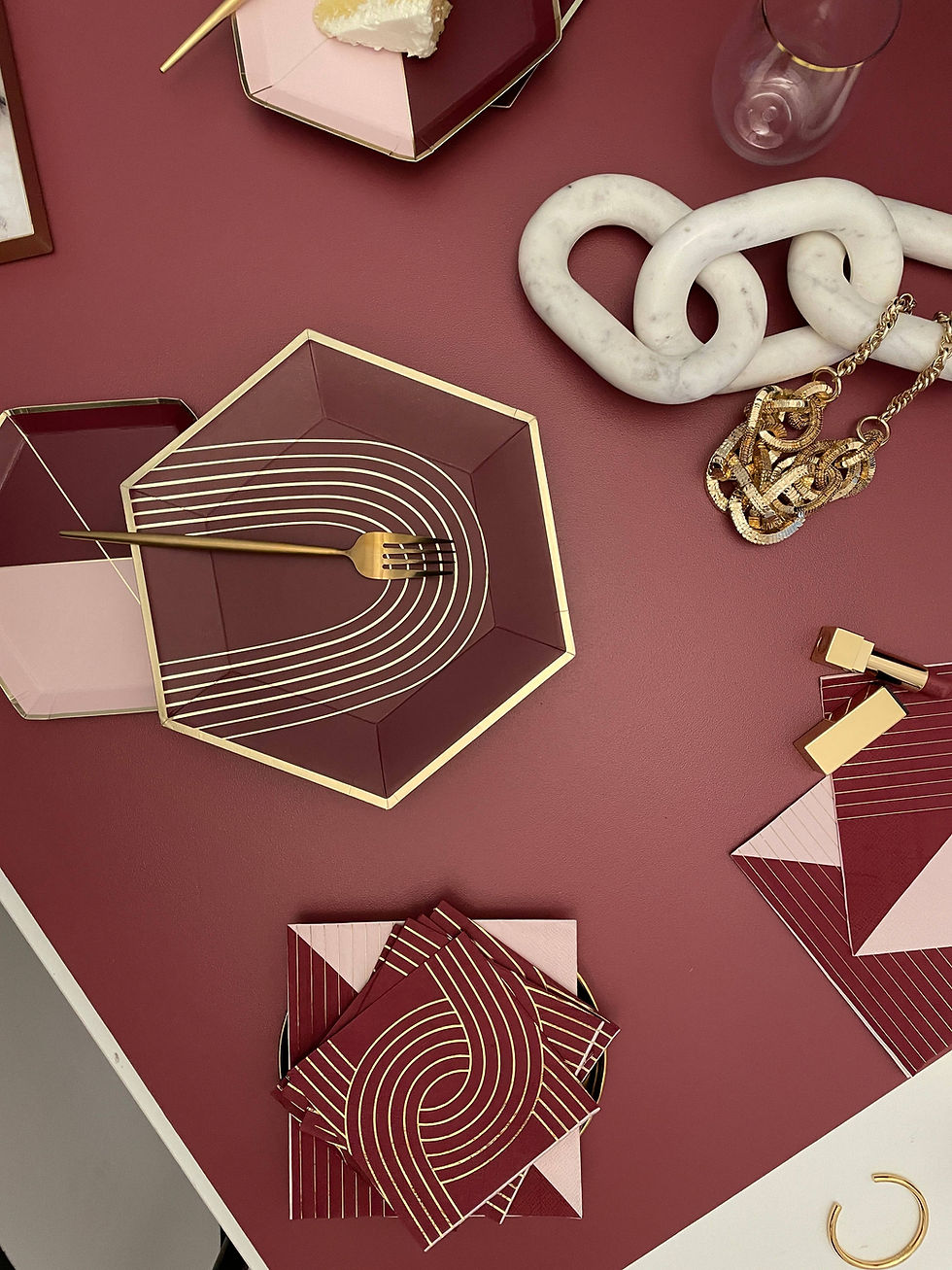 Thumbnail: Bordeaux - Maroon Cocktail Paper Napkins