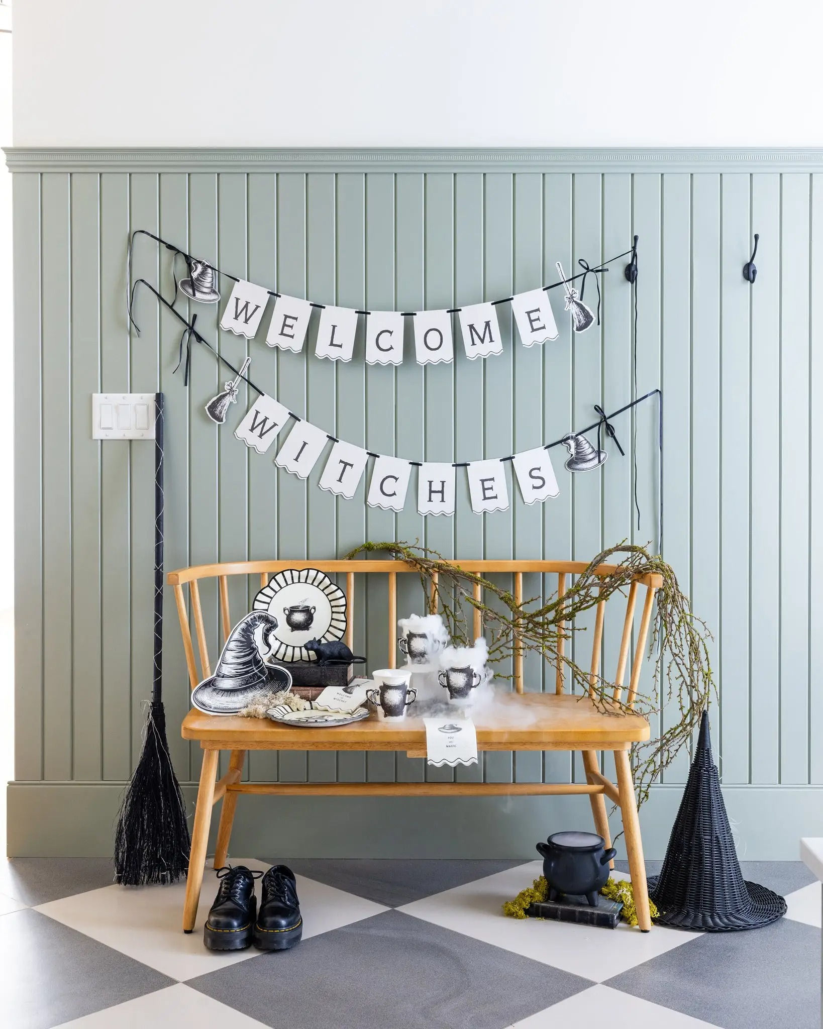 Welcome Witches Banner