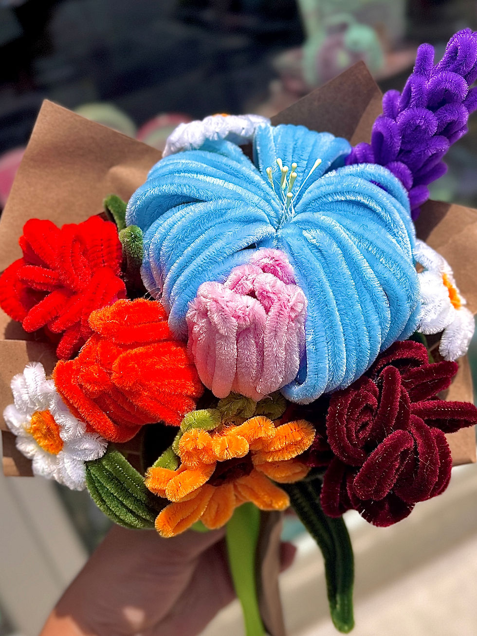 🌸 Twist & Bloom: Pipe Cleaner Lily Bouquet Workshop 💐