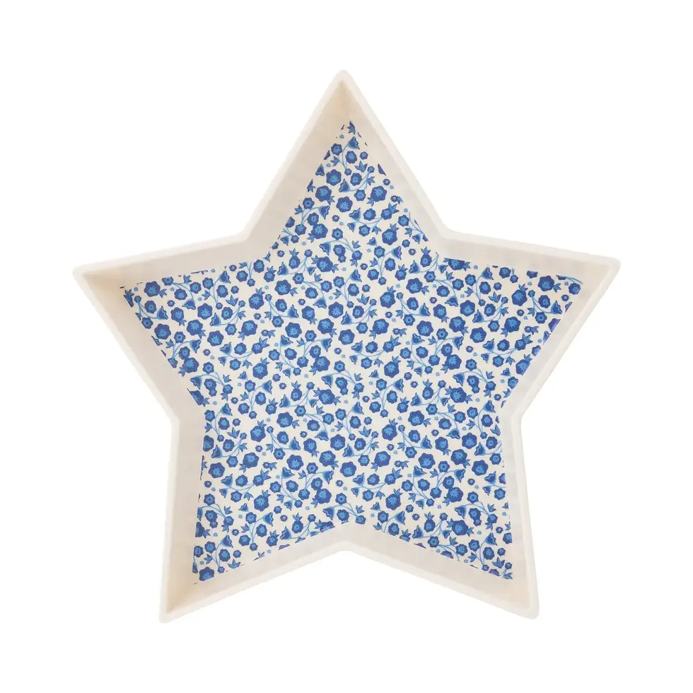 Thumbnail: Stacking Stars Bamboo Tray Set