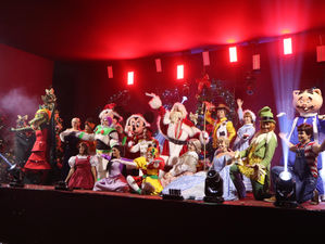 Encerramento do Natal Luzes reúne cerca de 2 mil pessoas em Senador Canedo