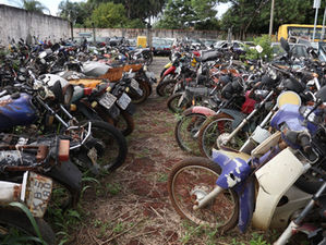 Prefeitura de Senador Canedo vai leiloar veículos apreendidos