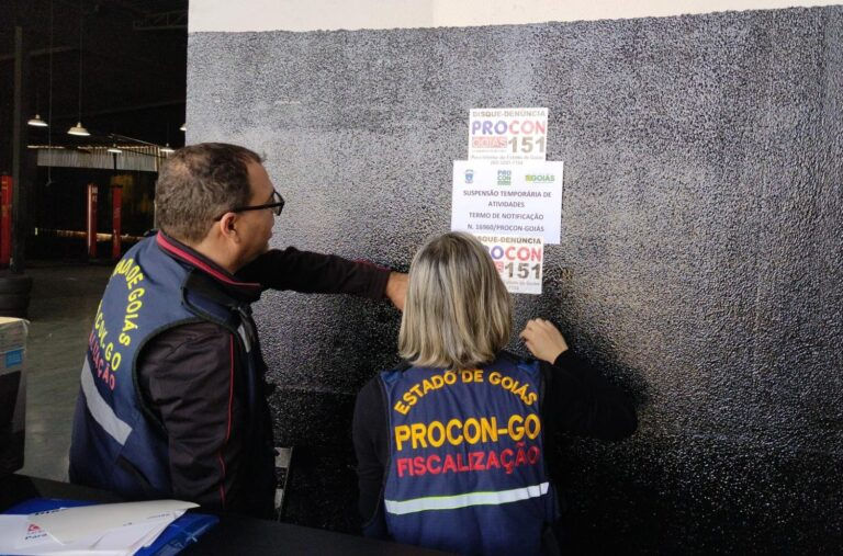 Revendedora de pneus tem atividade suspensa pelo Procon Goiás