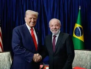 Lula celebra retirada de tarifas pelos EUA e diz que sinaliza respeito