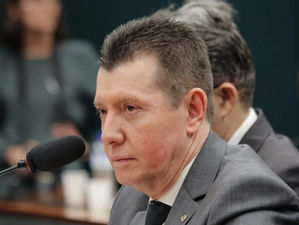 Ex-vice-líder de Lula, José Nelto diz que fôlego do governo não dura e defende desembarque rápido do UB