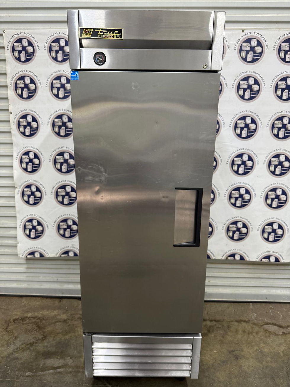 Thumbnail: TRUE T-23F 1-Door Commercial Reach-In Freezer