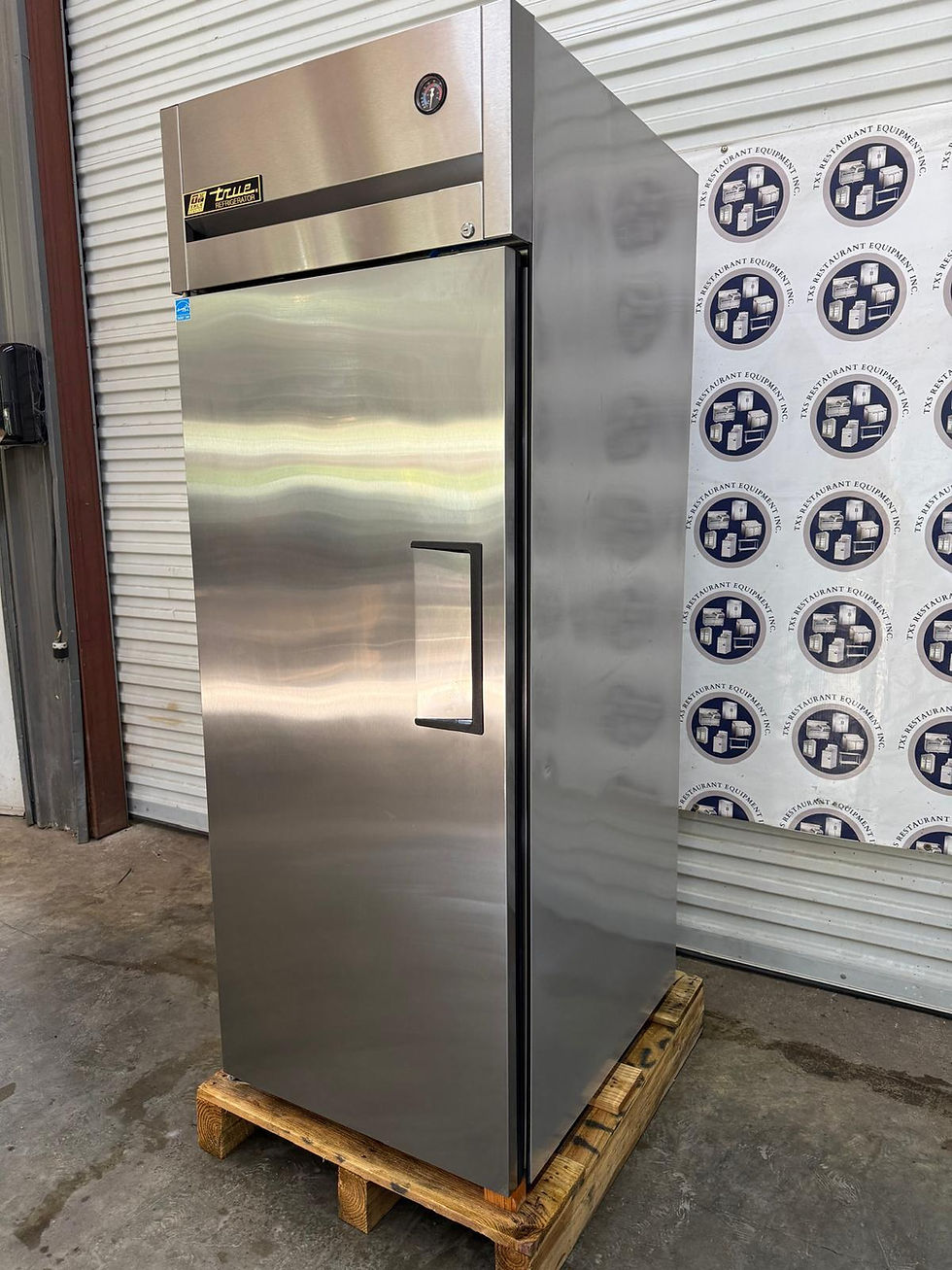 Thumbnail: True TG1R-1S Spec Series 31 Cu. Ft. Commercial Reach-In Refrigerator-1 door